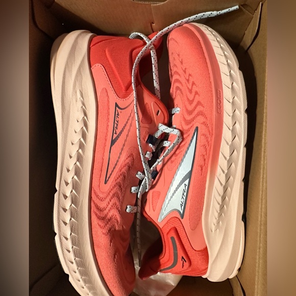 Altra Torin 7 Road Running Shoe, women’s size 10W new - Picture 3 of 4